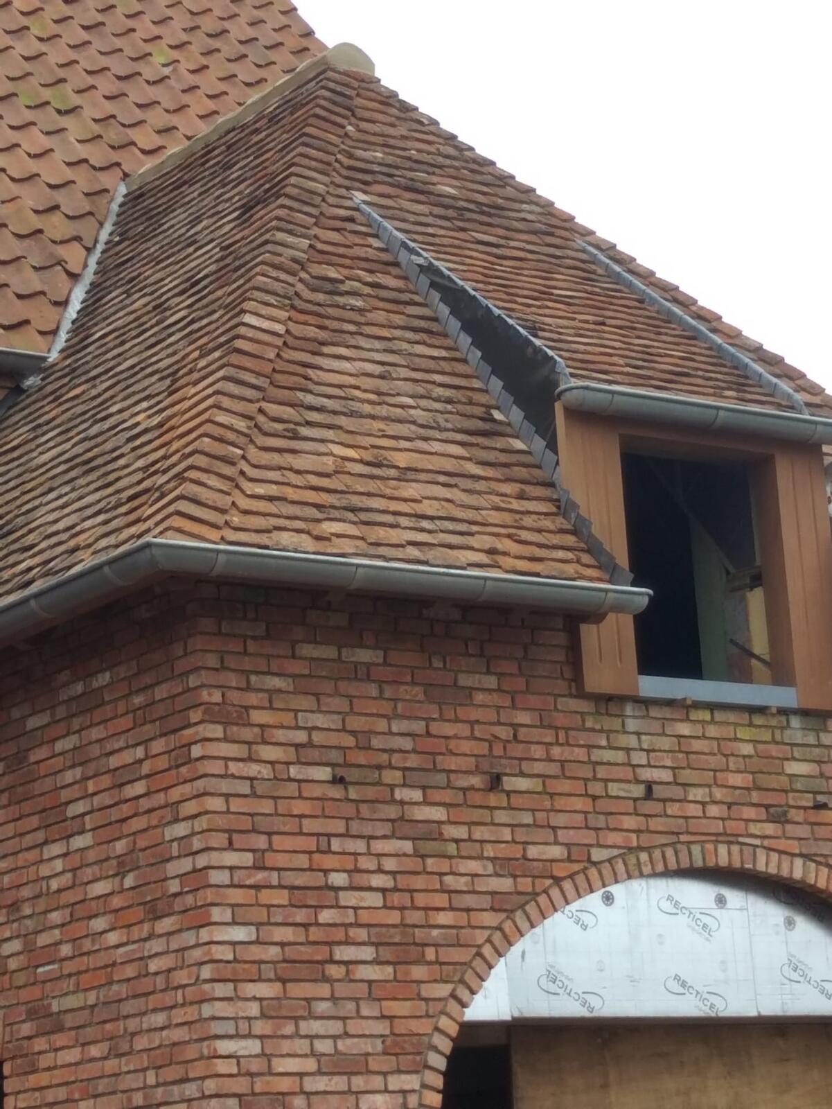 Renovatie - Zottegem - oude rode boomse pannen - oude bourgondische tegelpannen - zink
