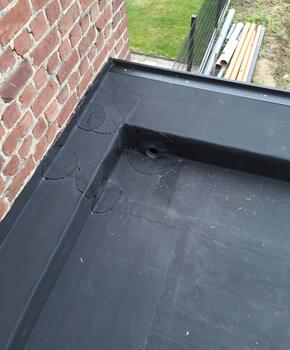 Plat dak in EPDM